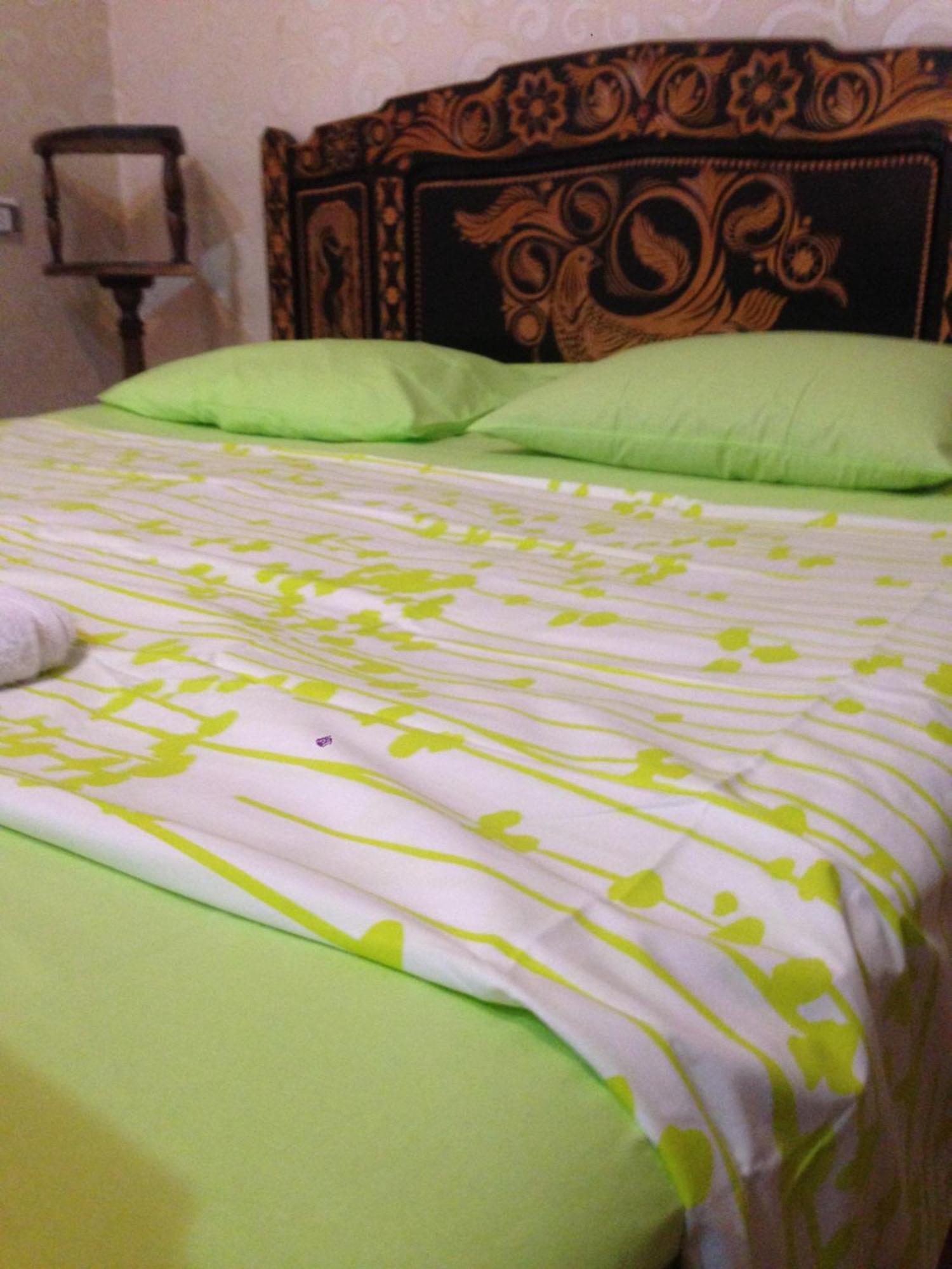 Your House In Tbilisi Rom bilde